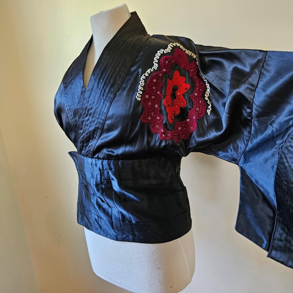 Japanese Style Vintage Satin Chenille Embroidered Kimono Sleeves Costume Top S/M - Picture 2 of 8